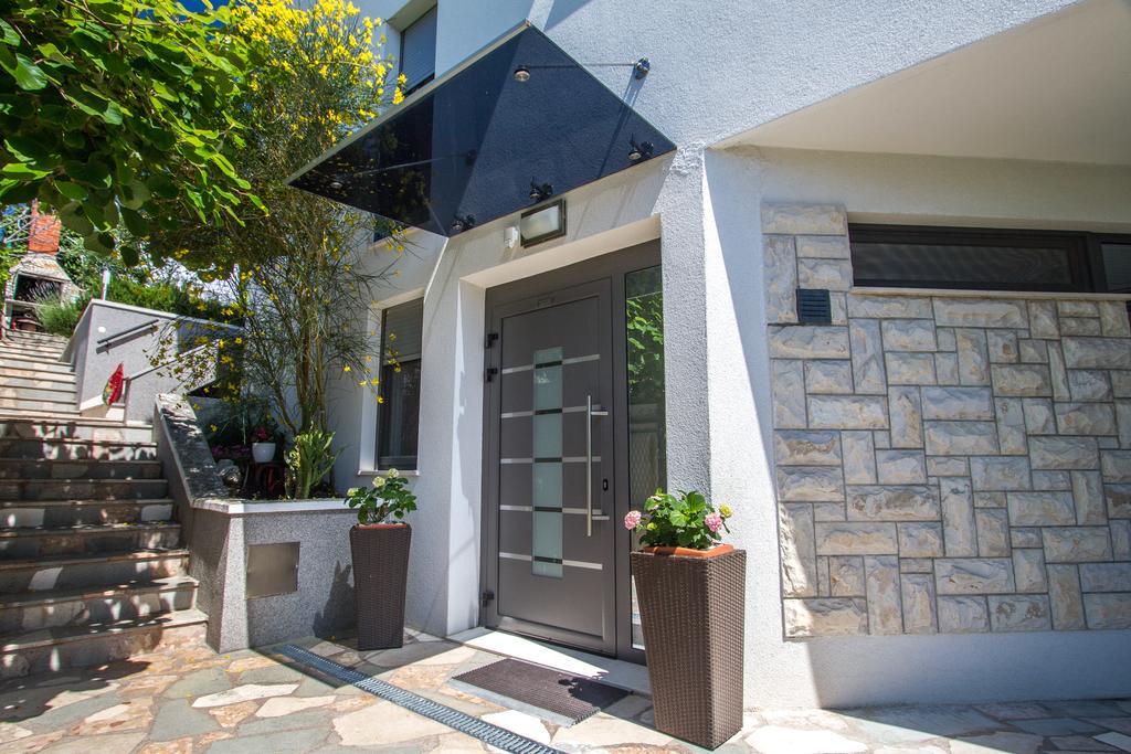Villa Gg Podstrana Exterior foto